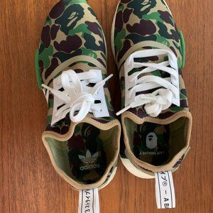 Adidas Camo Mens Sneakers (worn once)